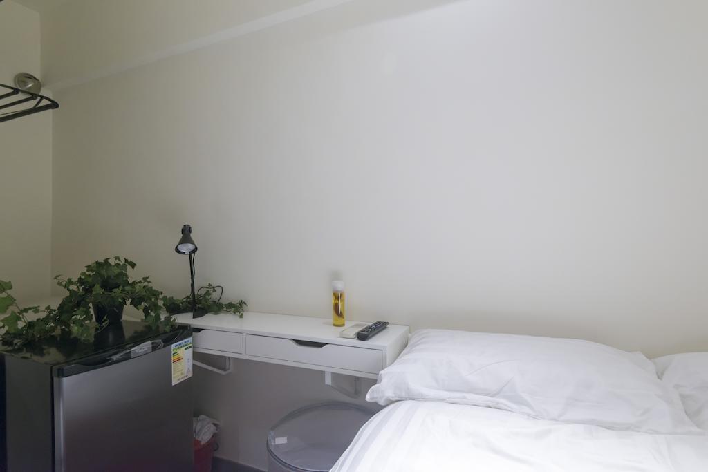 Home Plus Inn Hong Kong Cameră foto